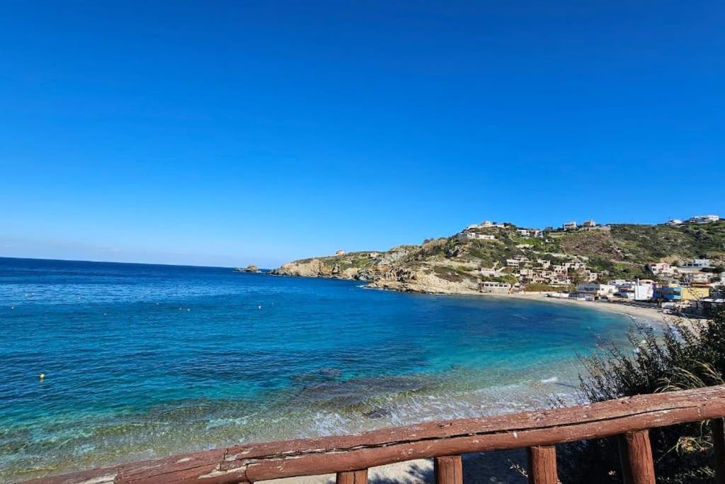 Appartement Beachfront Cozy Sea View Lygaria